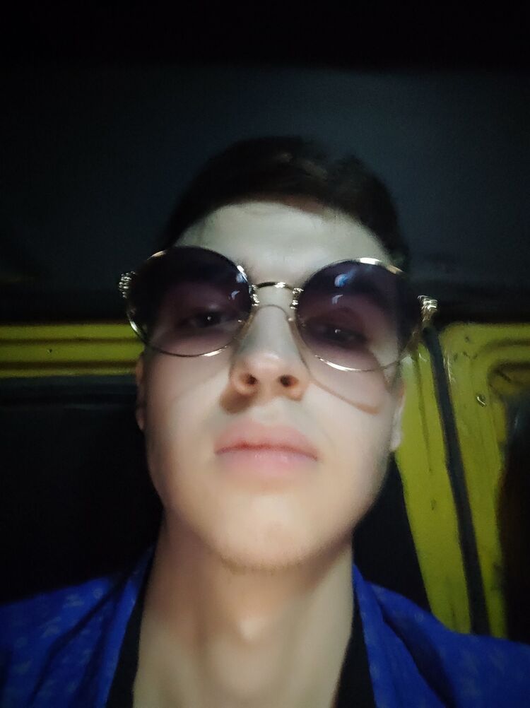  32989646  , 22 ,    