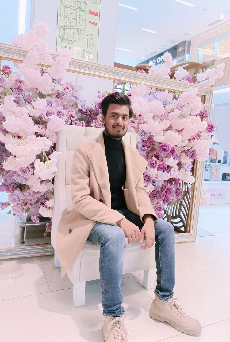  33779116  Attu, 25 ,    