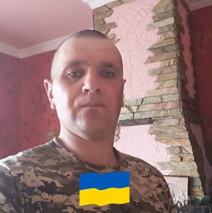  21785706  , 42 ,    