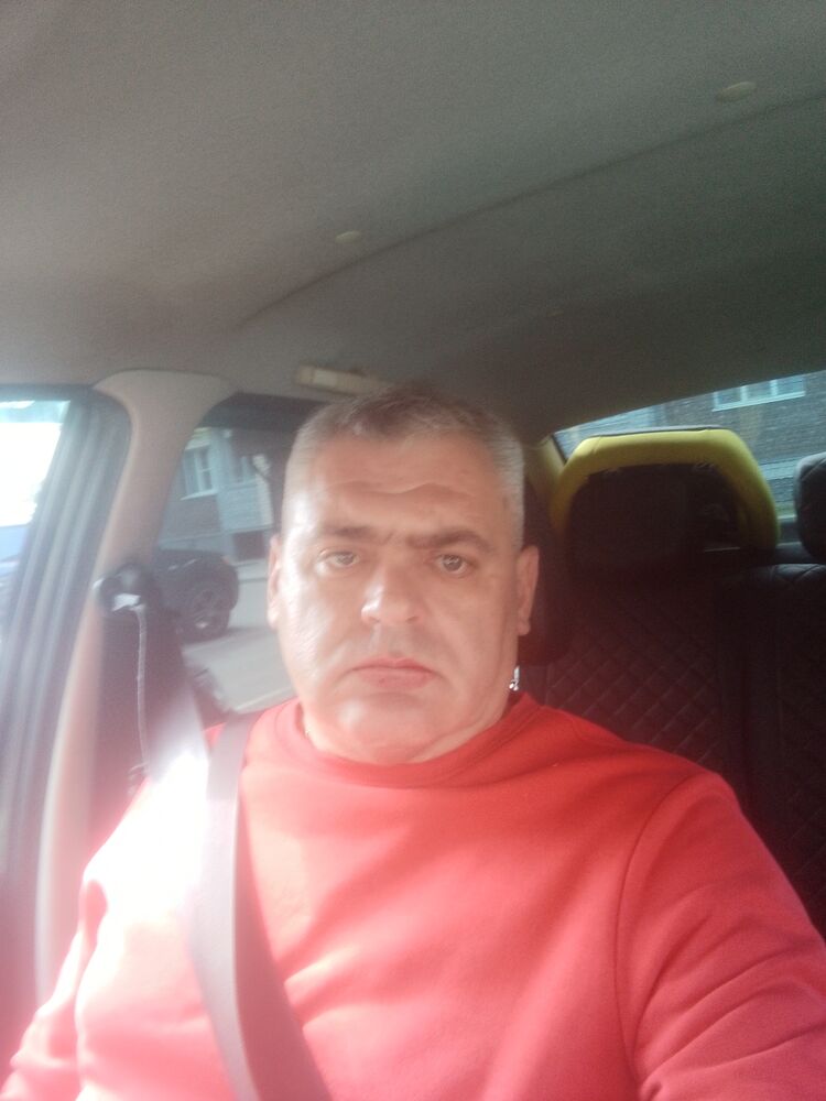  53563386  Igor, 49 ,    
