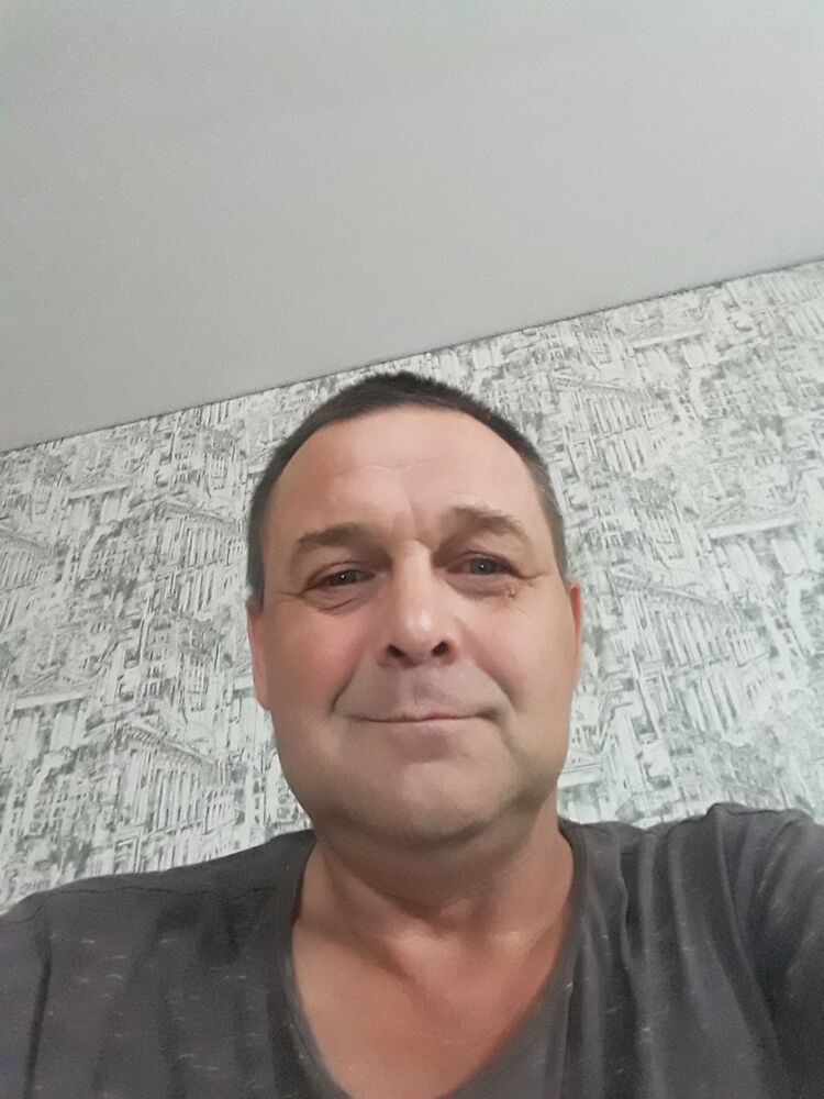  45177906  Igor, 56 ,    
