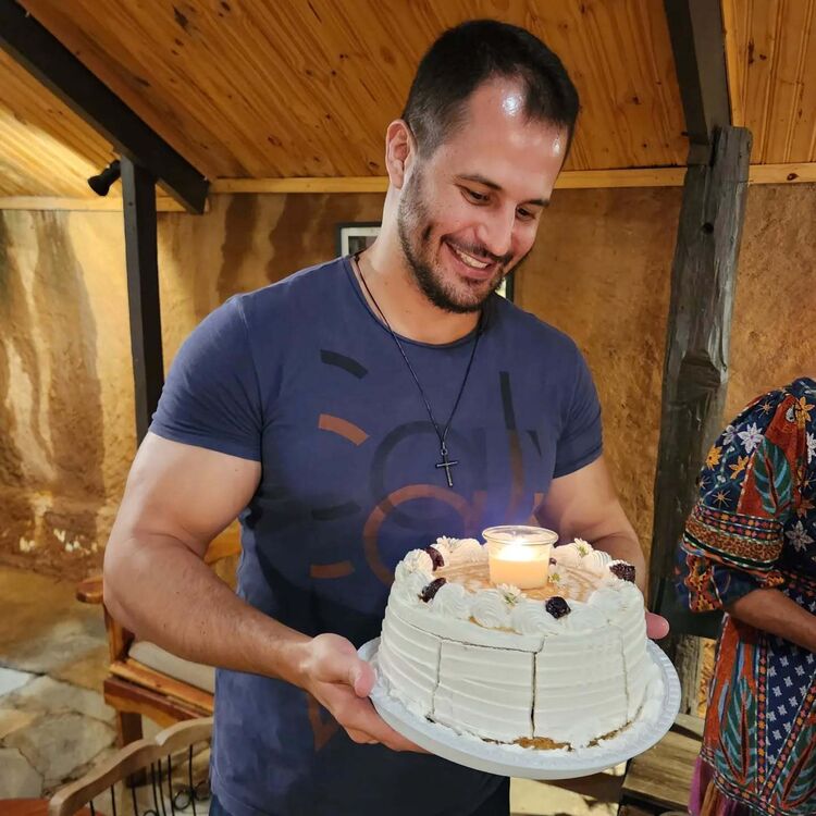  54215036  , 38 ,    -