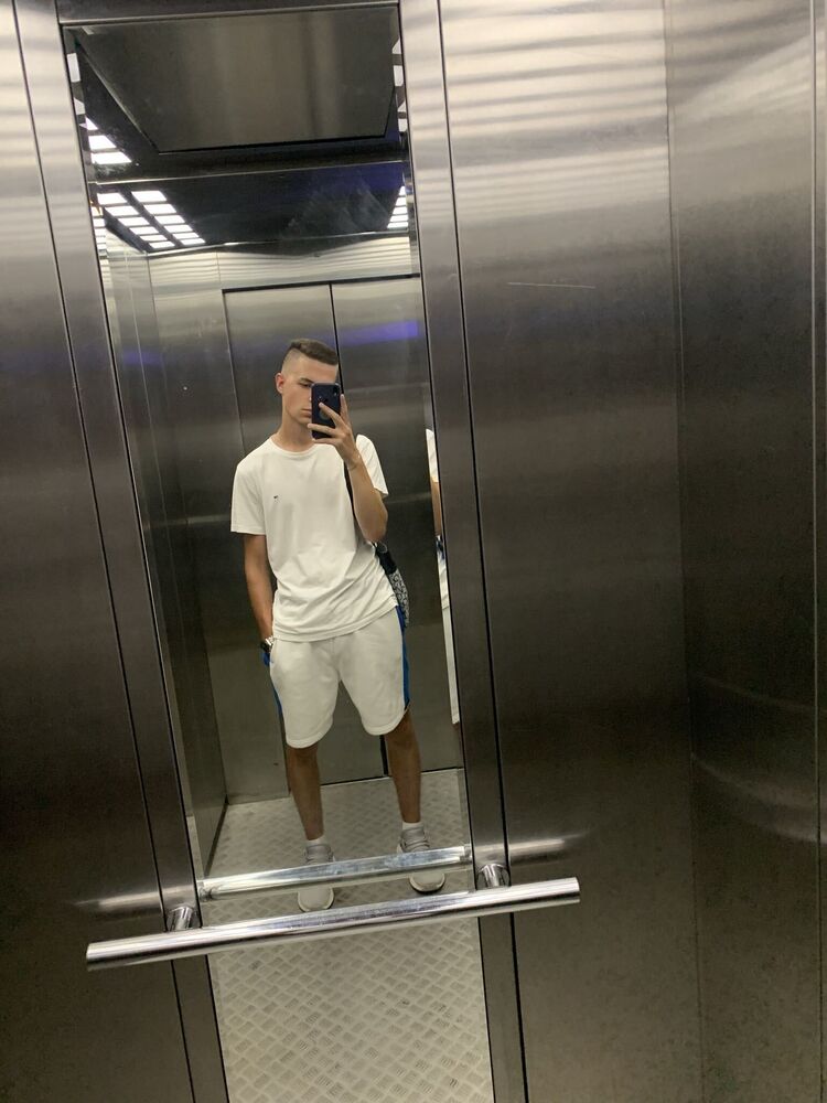  37859806  , 27 ,    
