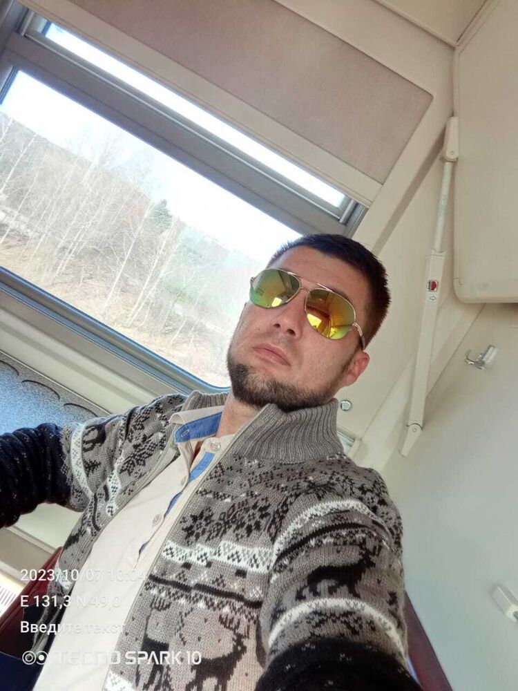  38687386  , 34 ,    