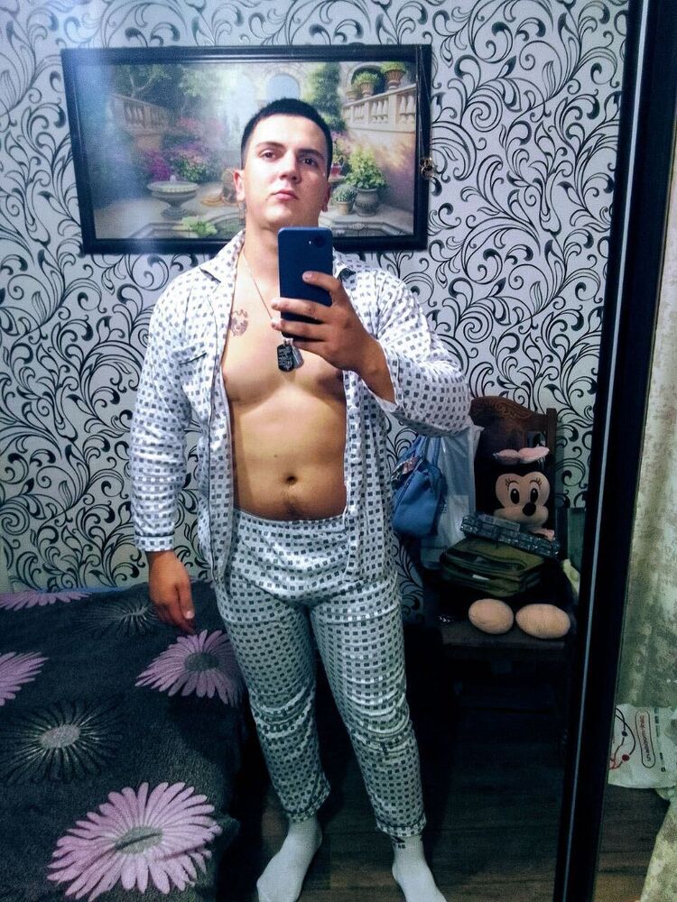  ,   Mishka, 24 ,   ,   