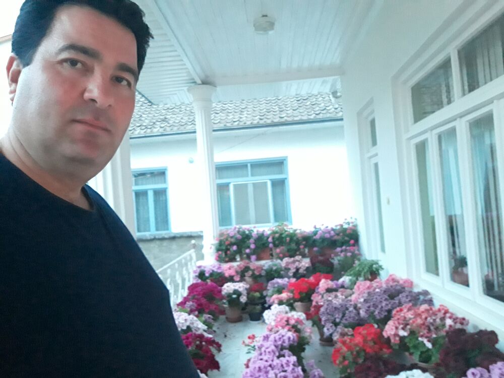  ,   Arash, 47 ,   ,   