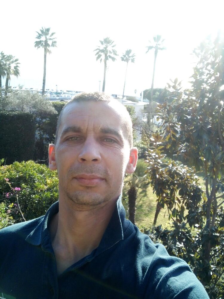  45482846  Viorel, 39 ,    Bragadiru