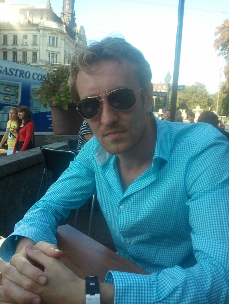  -,   Michael, 44 ,   ,   