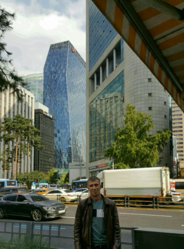 28408226   , 39 ,    
