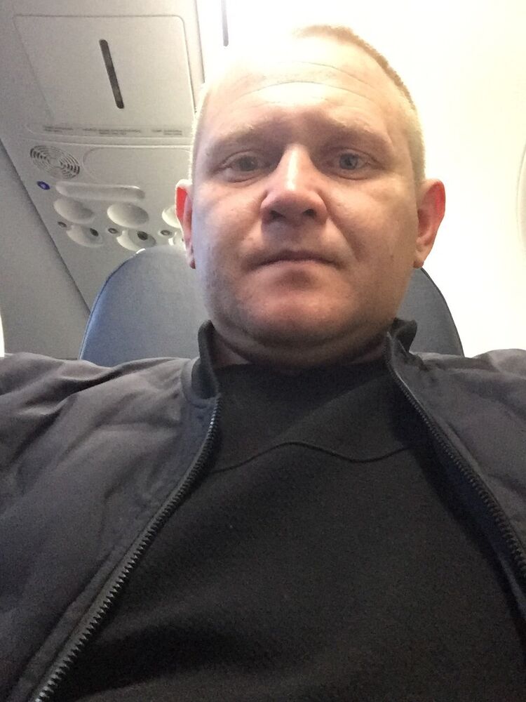 ,   Denis, 39 ,   ,   , 