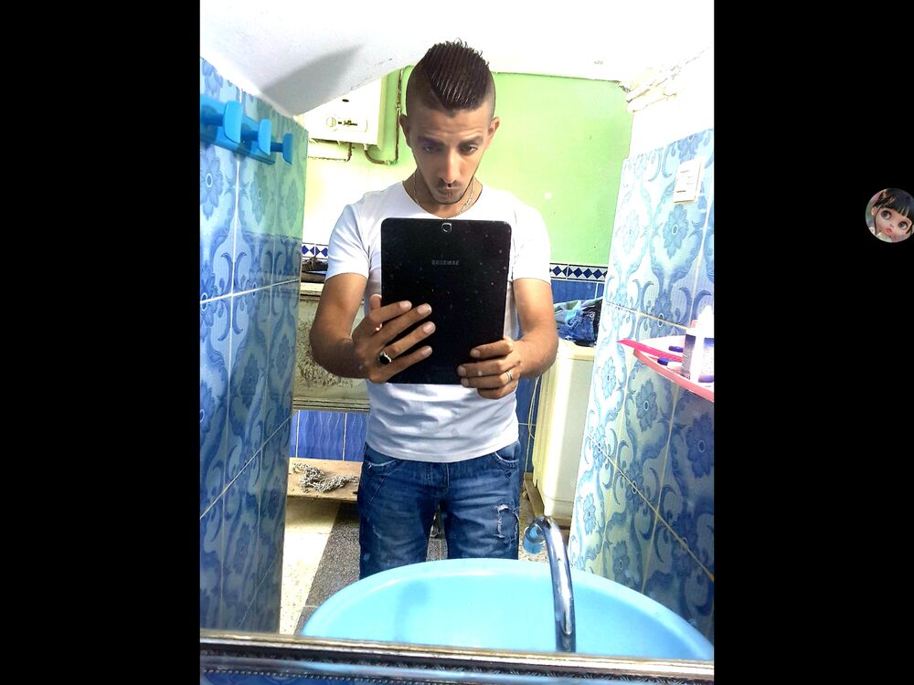  24468606  Yones, 34 ,    Oued Sly