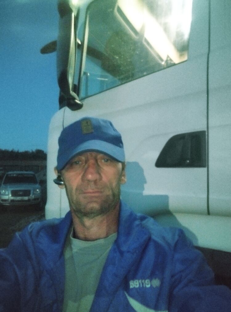  52440516  , 47 ,    