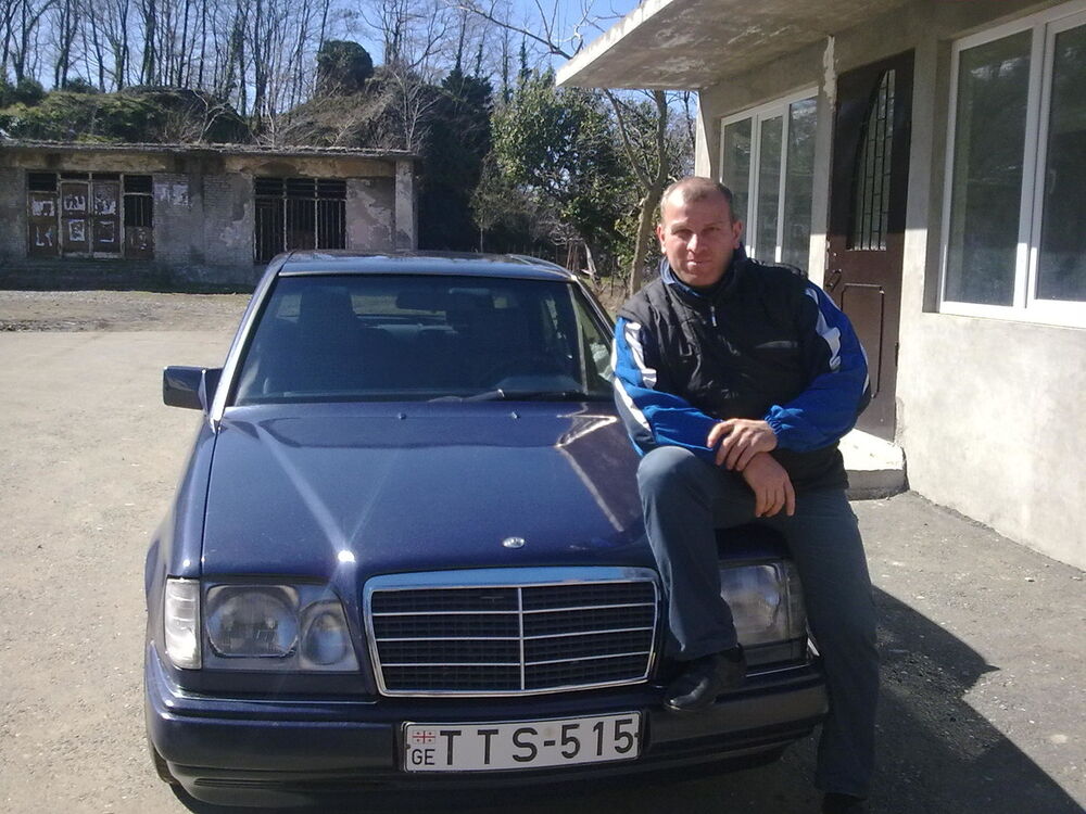  5204476  Rolandi, 53 ,    