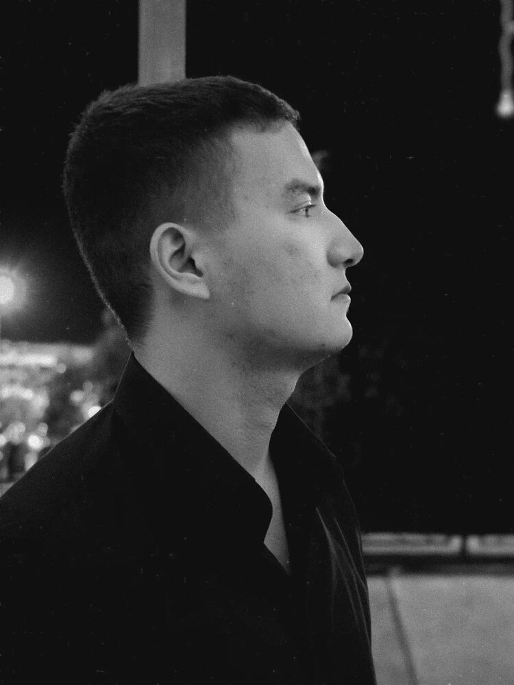  53743636  Salohiddin, 20 ,    