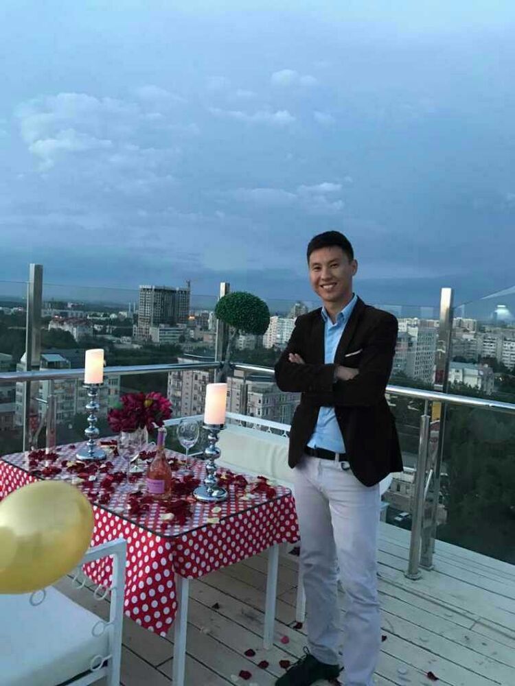  ,   Ulan, 32 ,   ,   , c 