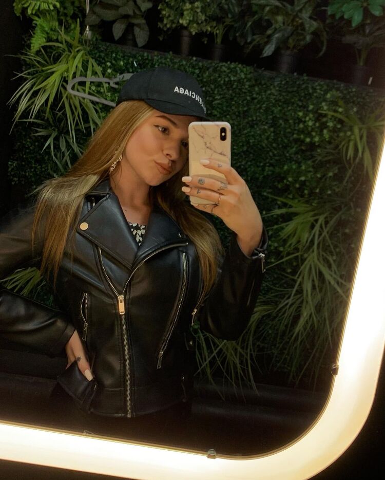  ,   , 24 ,   c 