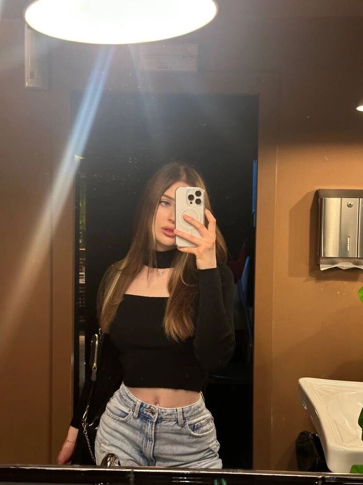  48807666  , 21 ,    