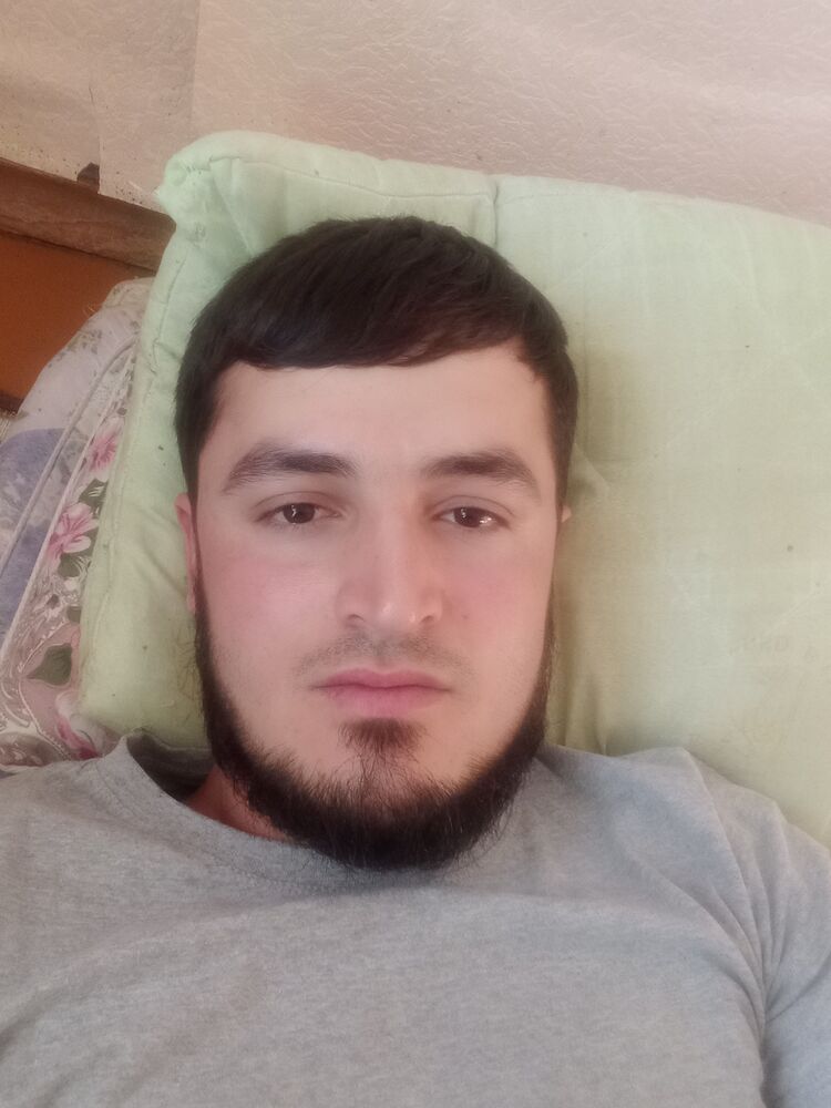  27832176  Ibrohim, 29 ,    