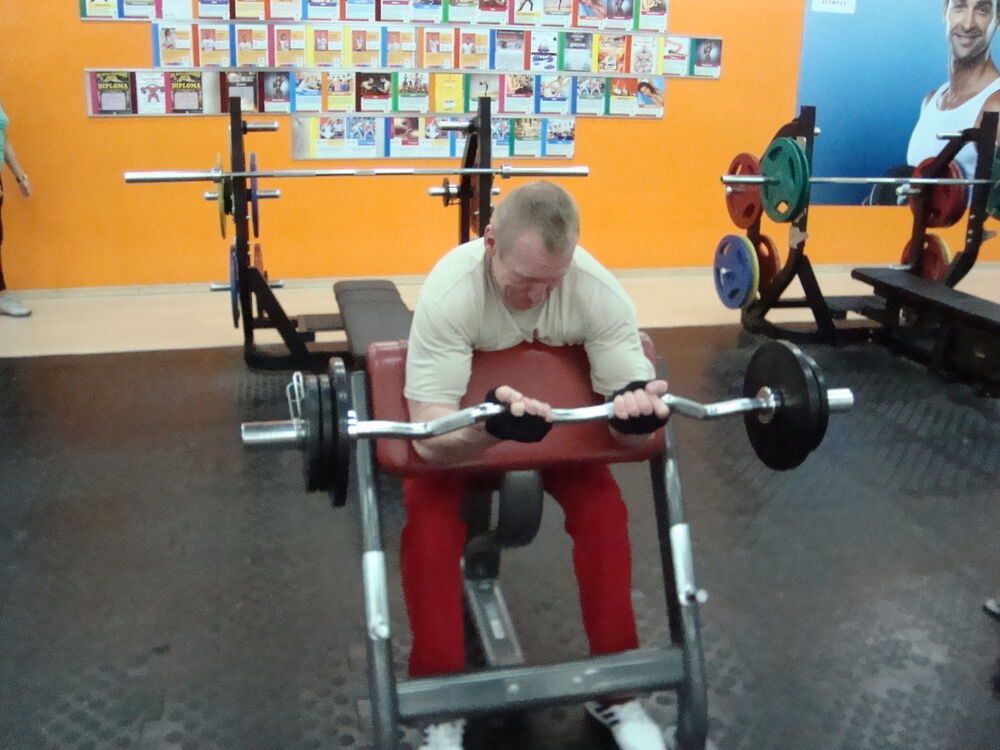  5427726  Viktor, 60 ,    