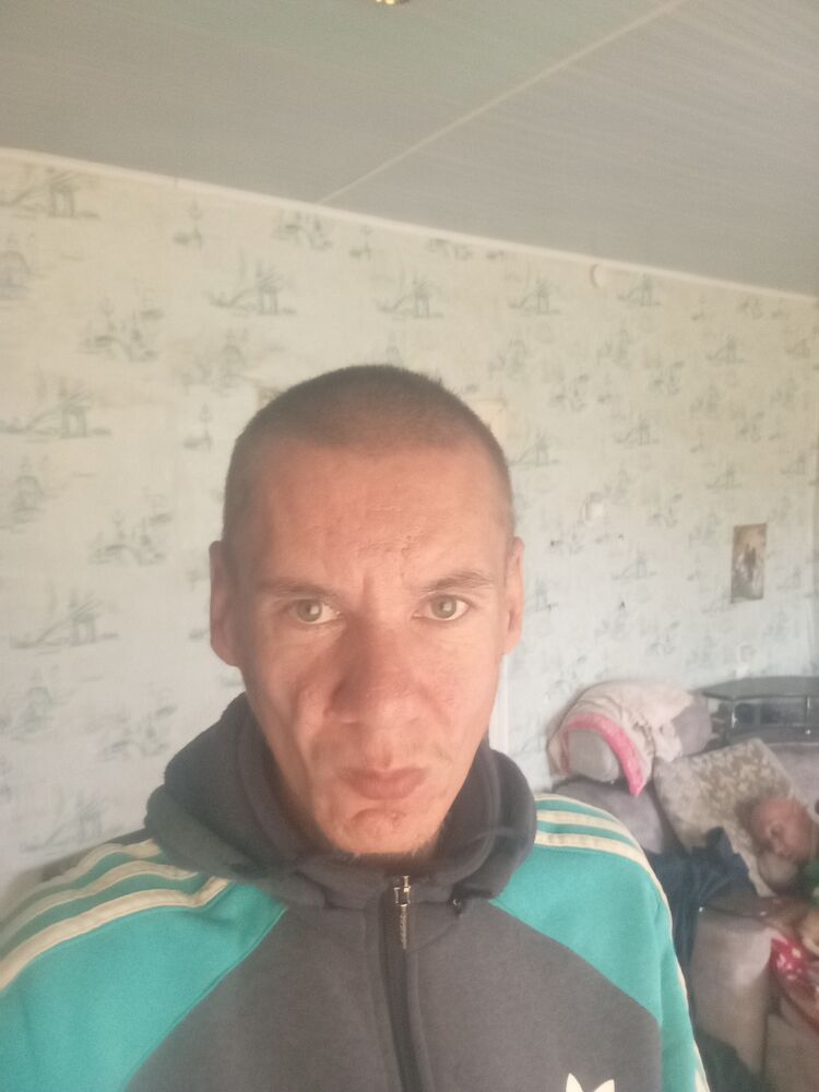  53714056  Artem, 34 ,    