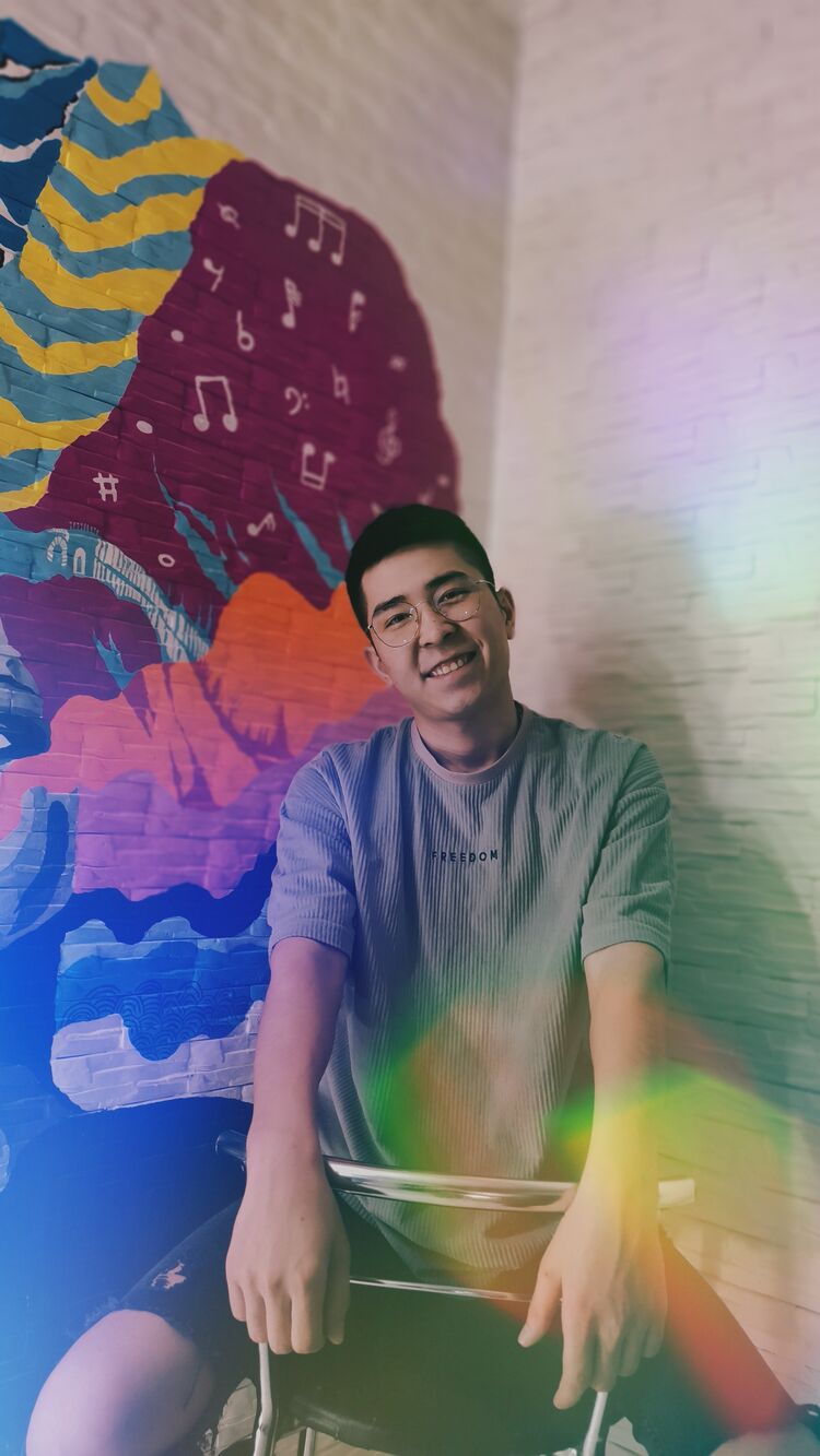  29635056  Arsen, 24 ,    