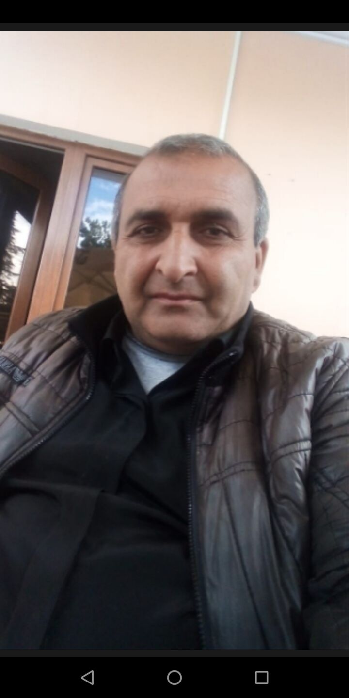  32919386  Vazgen, 50 ,    