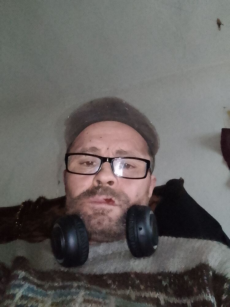 ���� 40546086 ������� �����, 46 ���, ���� ���������� � �������-��-����