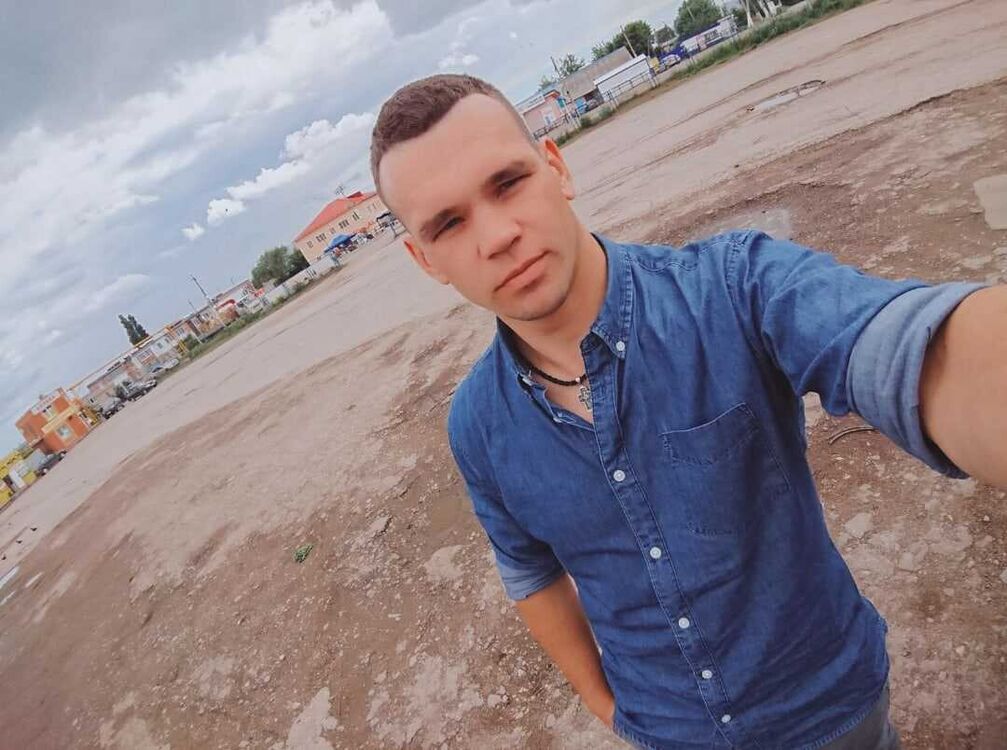  21283436  , 30 ,    