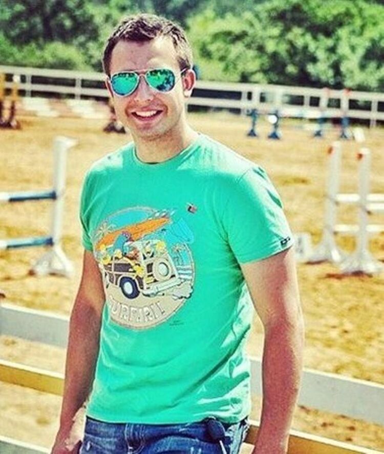 ���� 5493966 ������� �������, 44 ����, ���� ���������� � ������