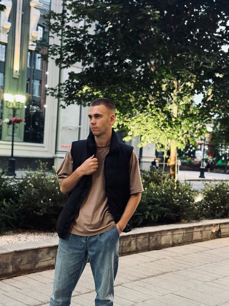  43551936  , 26 ,    --