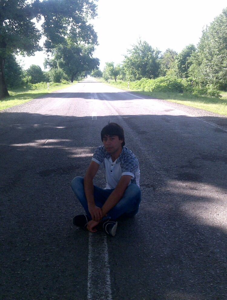  ,   Alik, 33 ,   ,   , c 