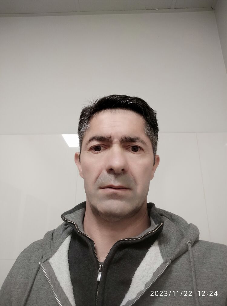  ,   Kamil, 45 ,   ,   