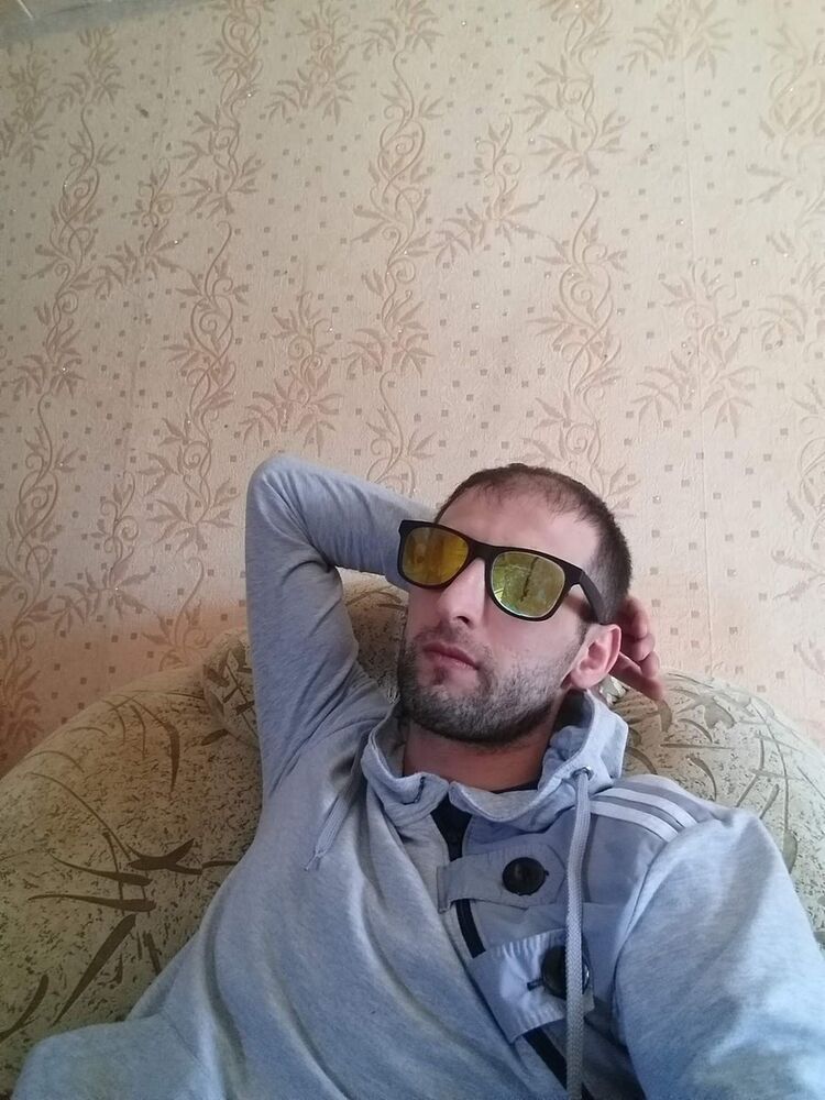  15470266  , 34 ,    