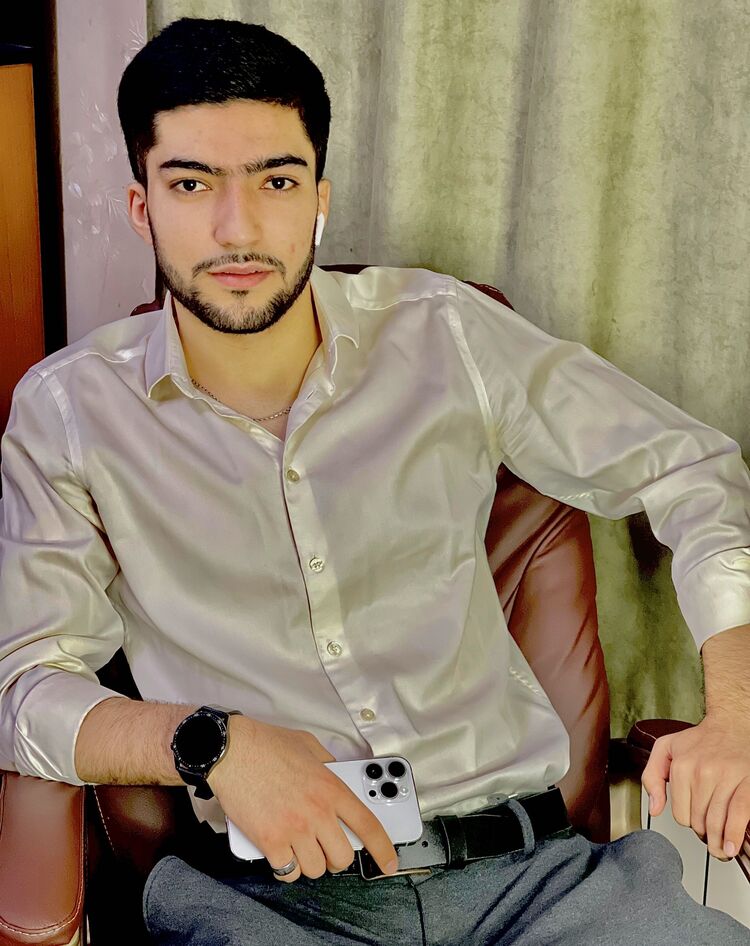  ,   Ayub Salimov, 24 ,   ,   , c 