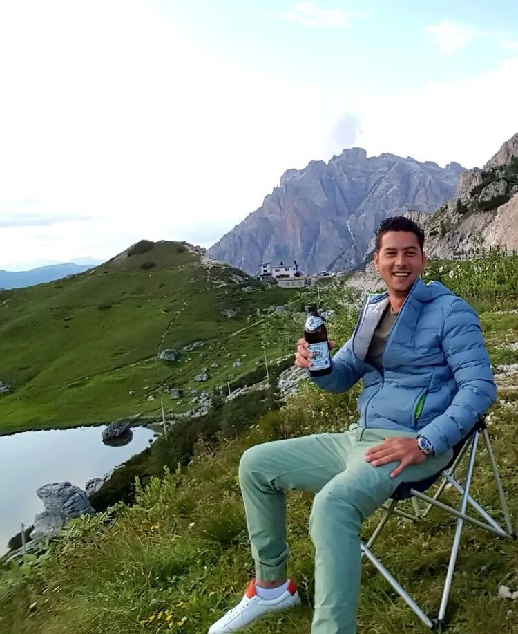  ,   Anic, 32 ,   ,   , c , 