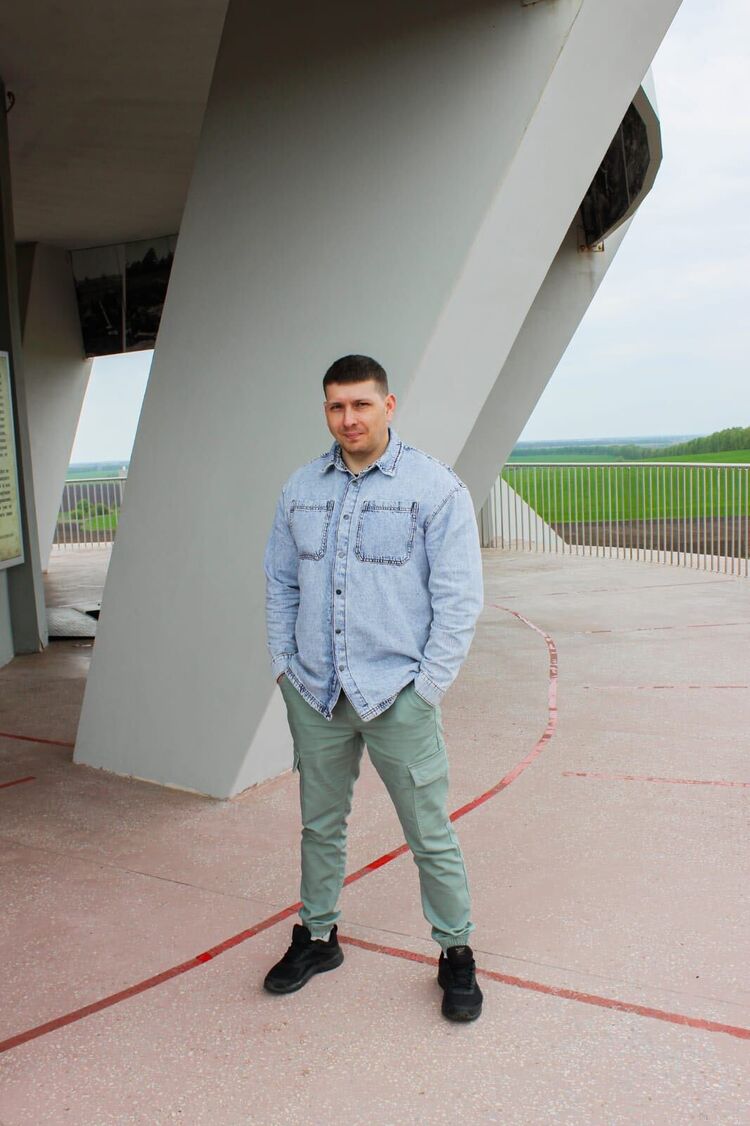  35945496  , 33 ,    -