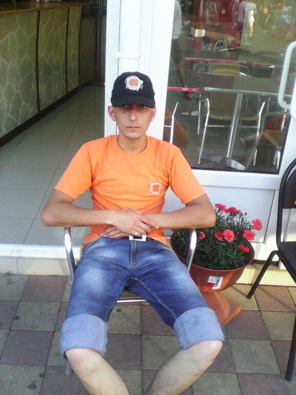 ,   AVO, 32 ,   ,   , c 