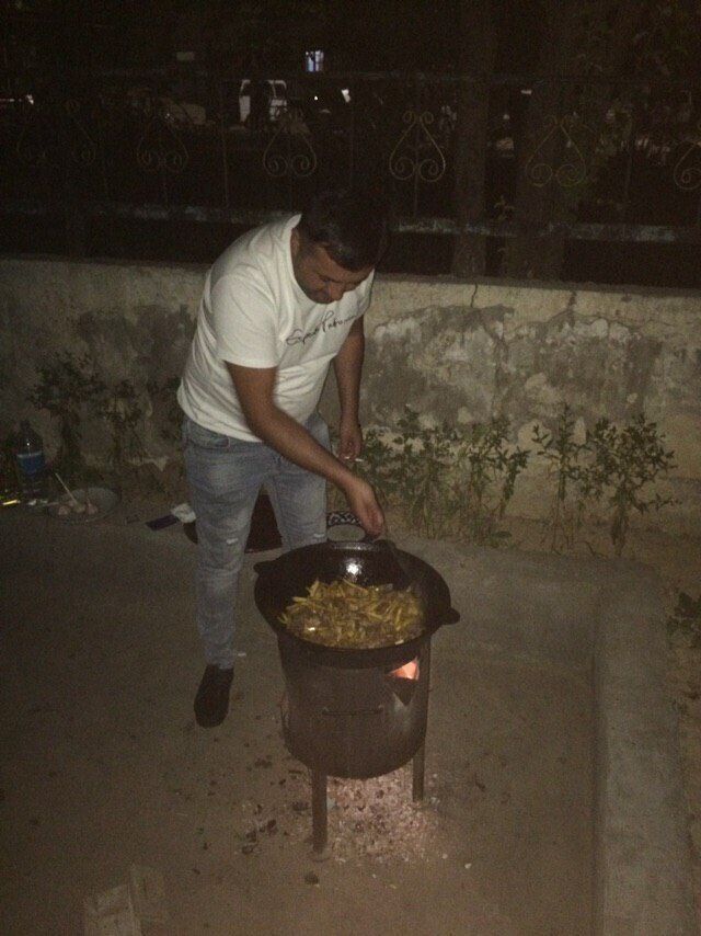  20676546  Donik, 44 ,    