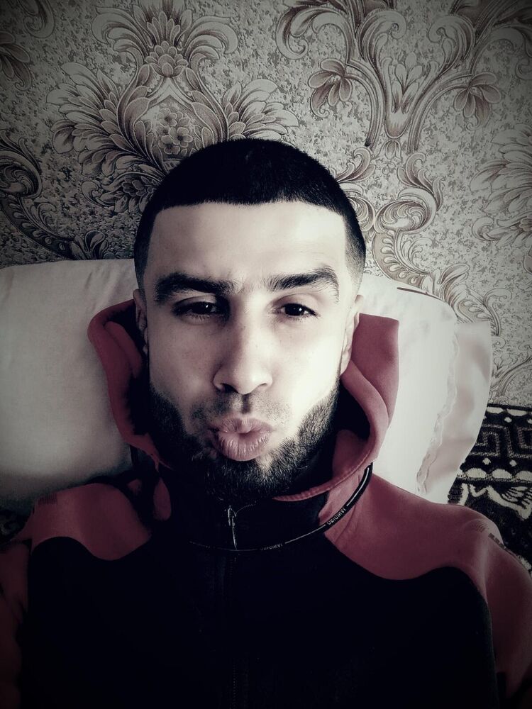  45577656  , 33 ,    