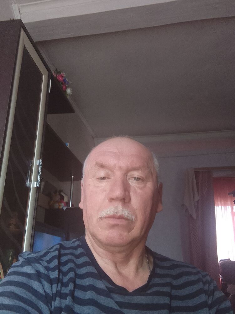  -,   Mihail, 60 ,   ,   , c 