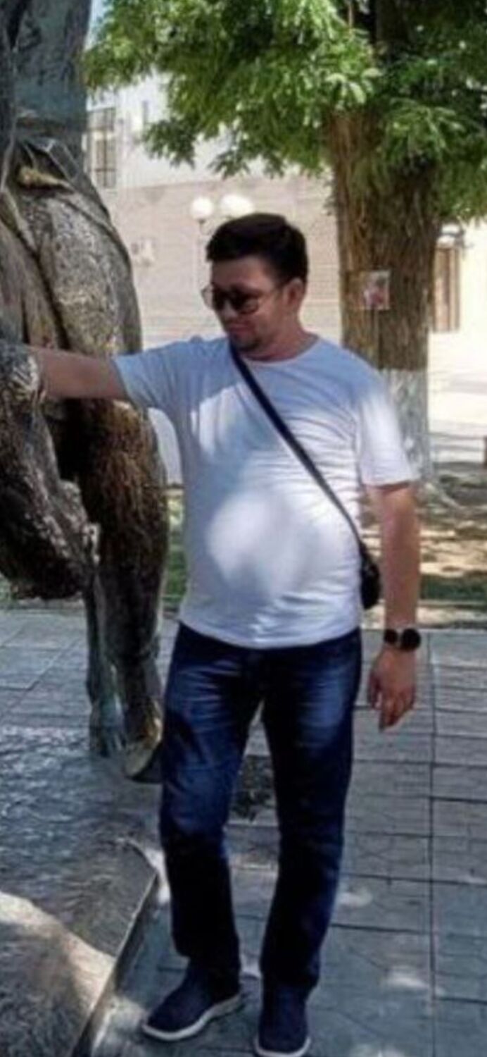 48297666  Sanjar, 33 ,    