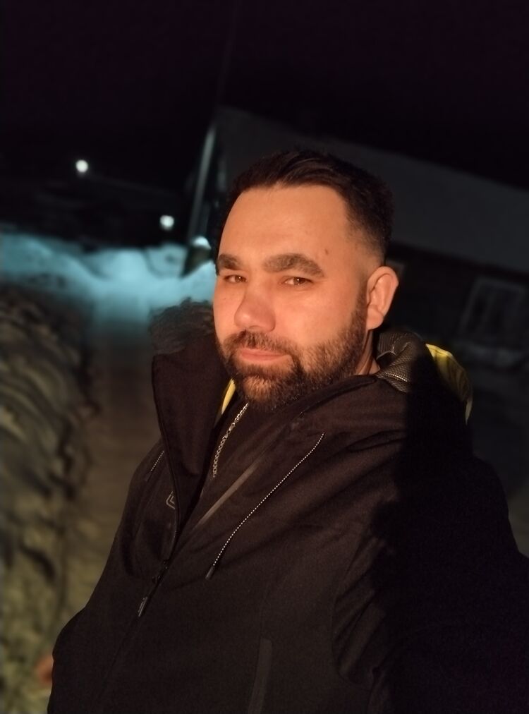  42530846  Nikolay, 34 ,    