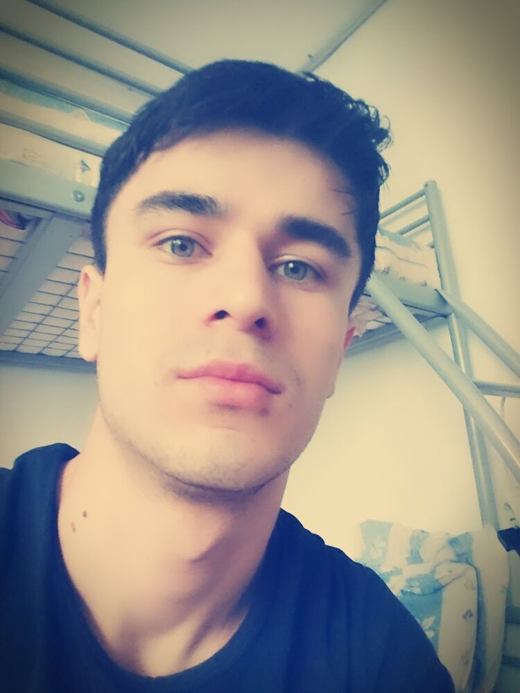  ,   Idris, 31 ,   ,   , c 