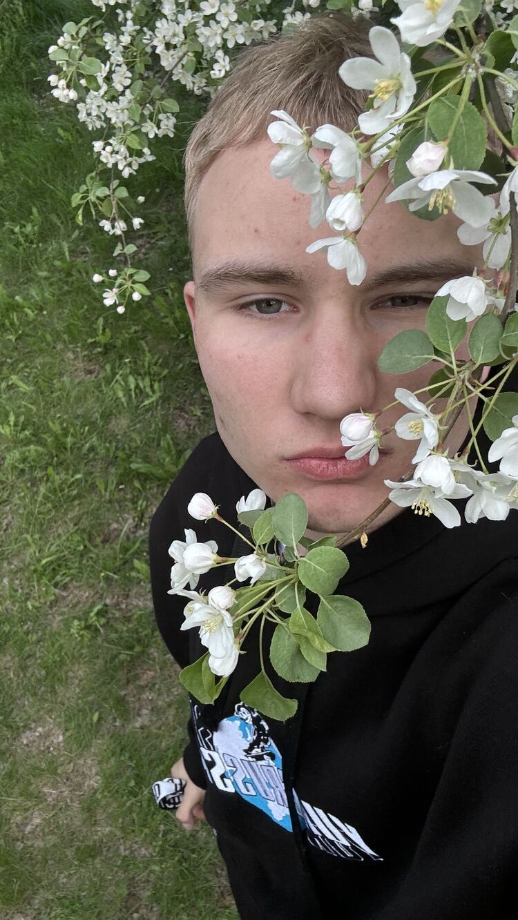 ���� 51696576 ����� ����, 19 ���, ���� ���������� � �������������