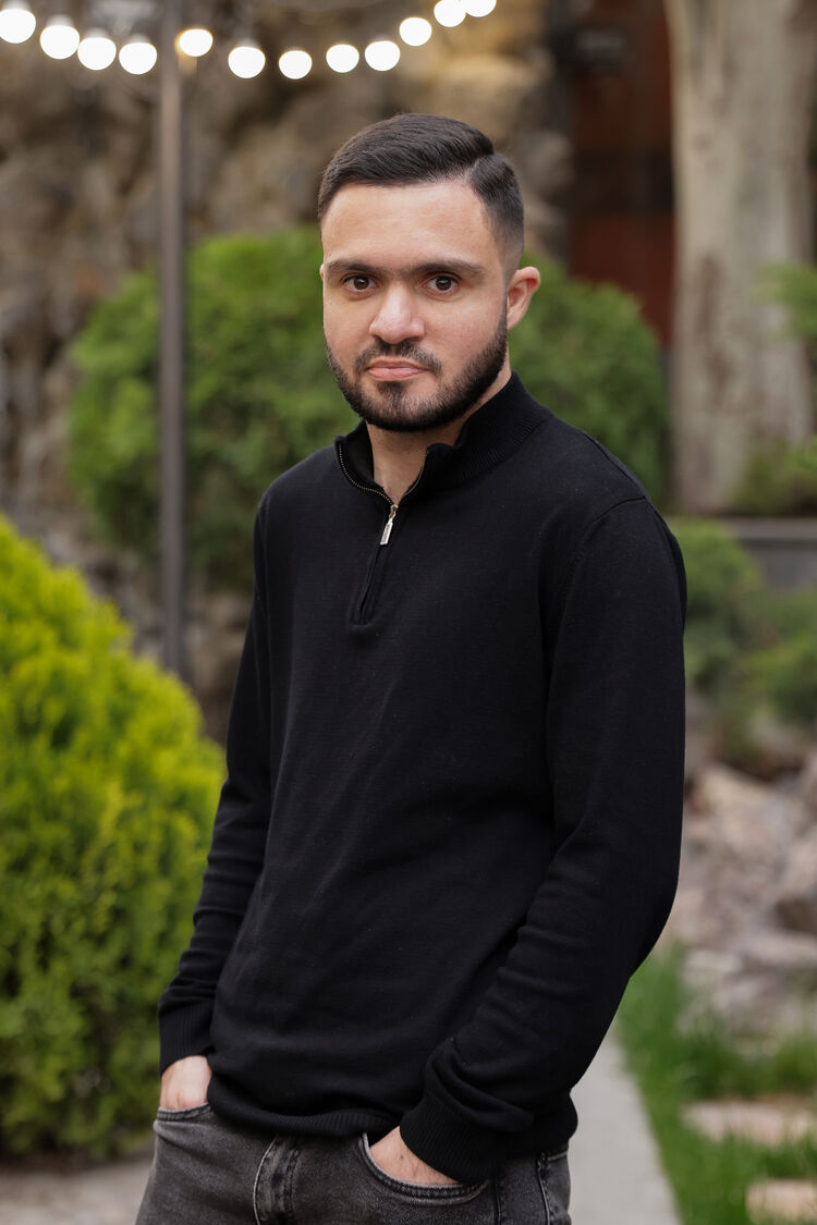 ���� 51373576 ������� Movses, 31 ���, ���� ���������� � �������