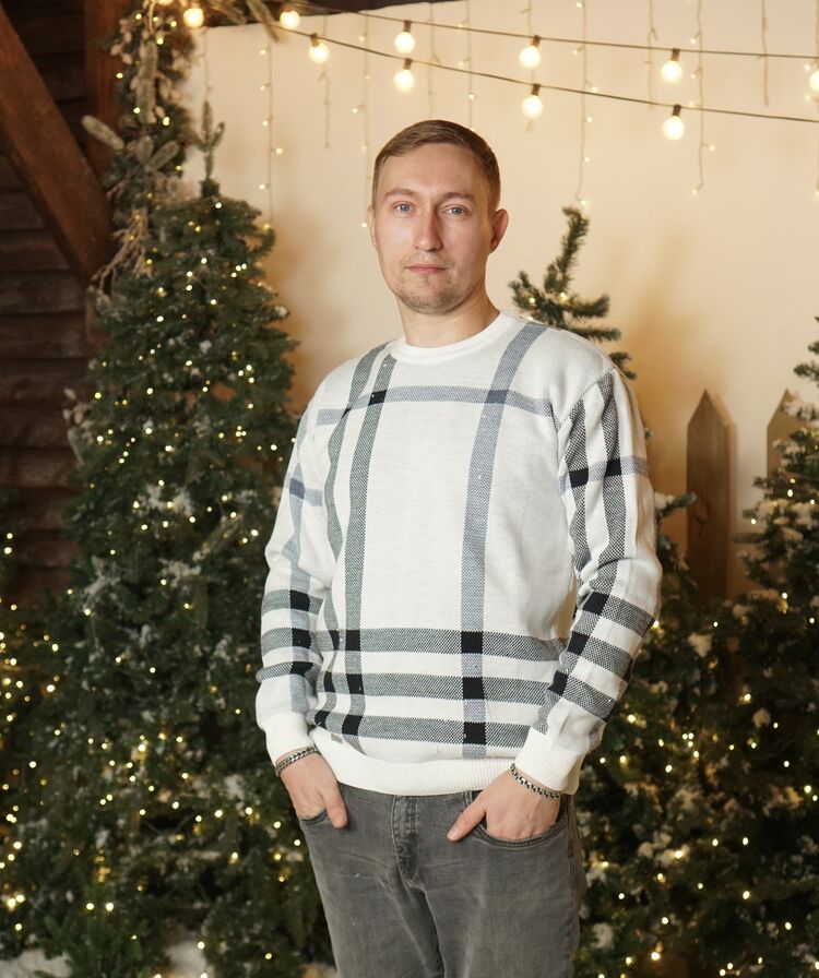  52093236  Alexey, 35 ,    