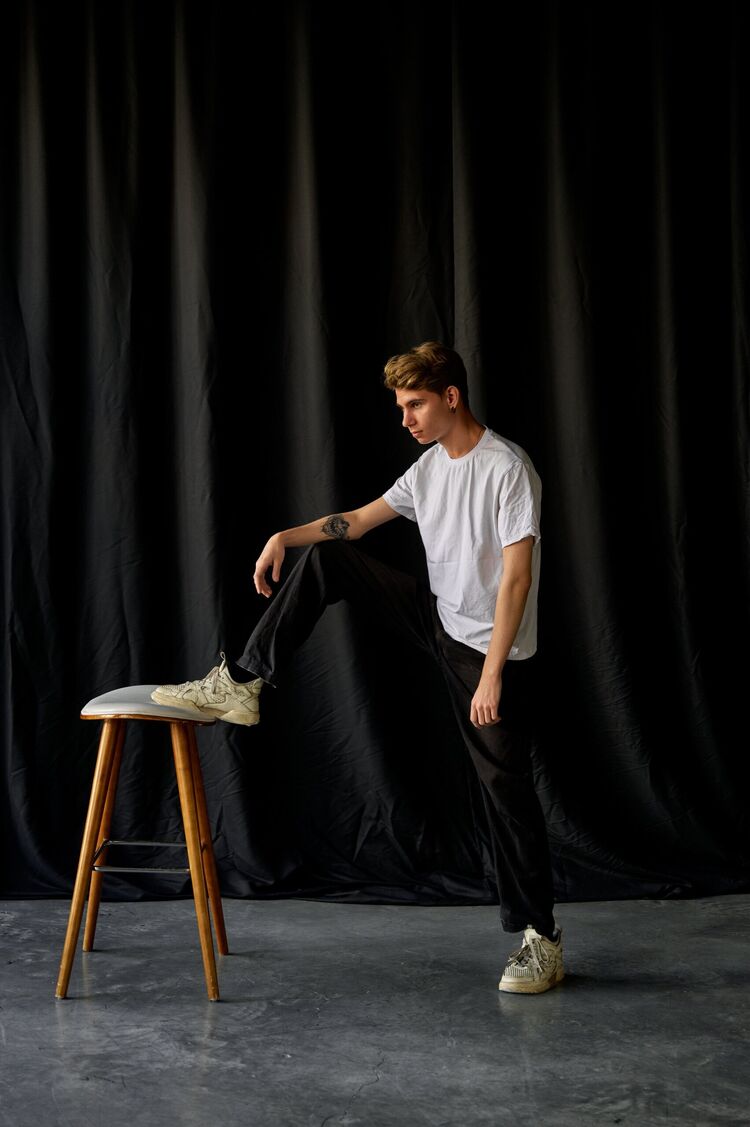  54063486  , 21 ,    -