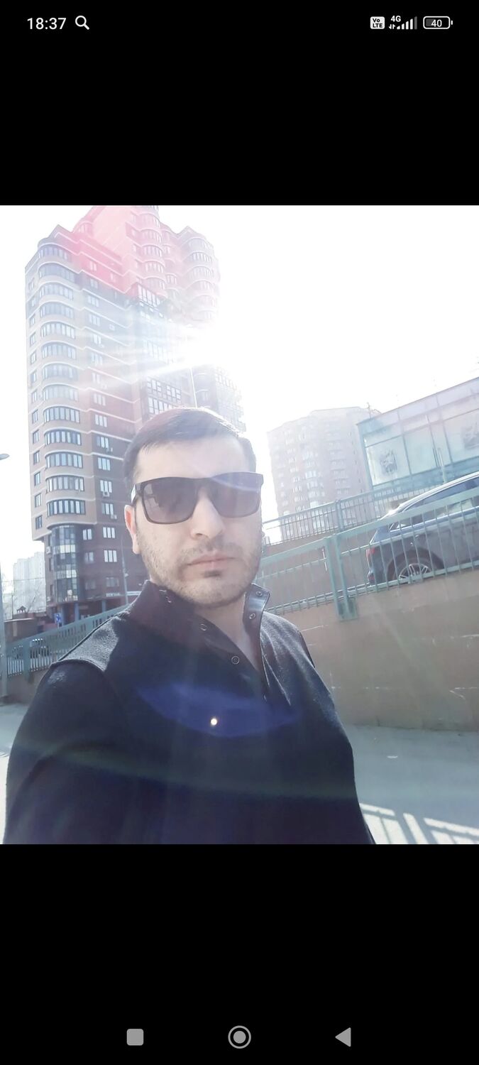  45594496  Erik, 42 ,    