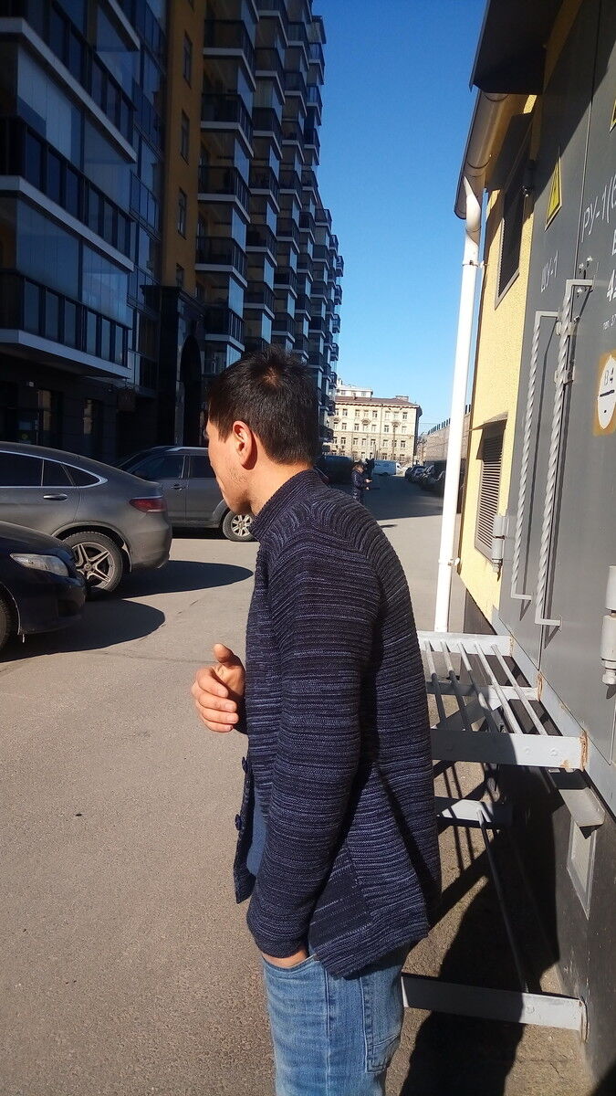  -,   Bahrom, 29 ,  