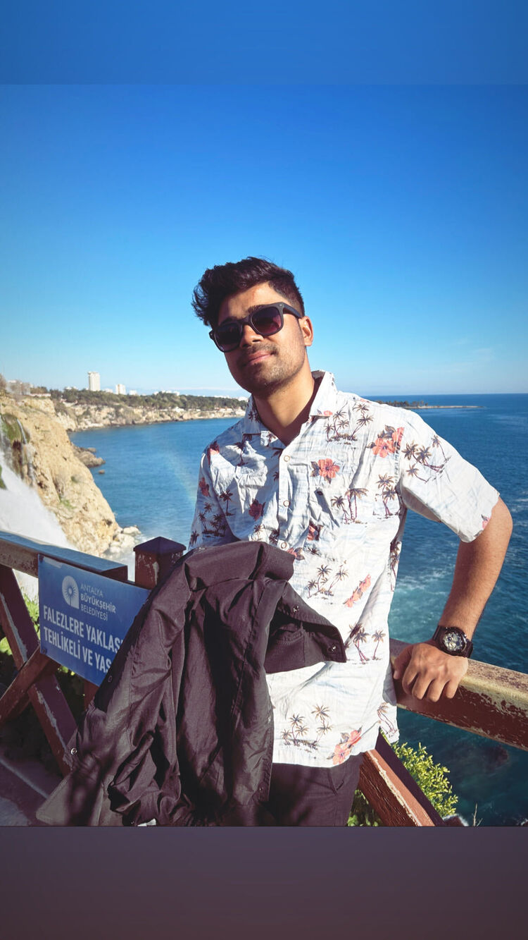  ,   Saksham, 23 ,   ,   